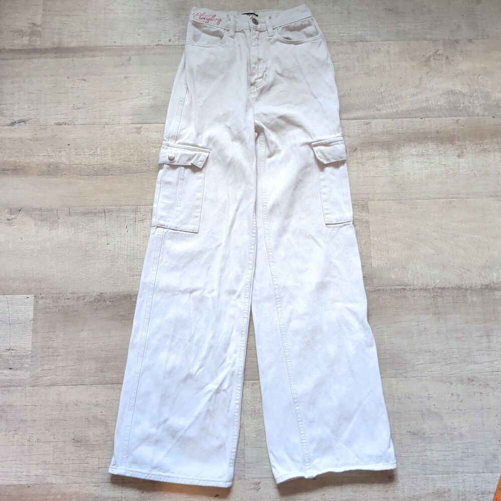 Playboy by PacSun White Cargo Jeans Wide Leg Size 23 Lovers Only Embroidered